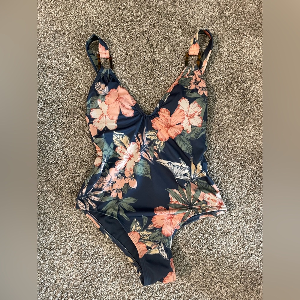 New! Women’s Swimsuit